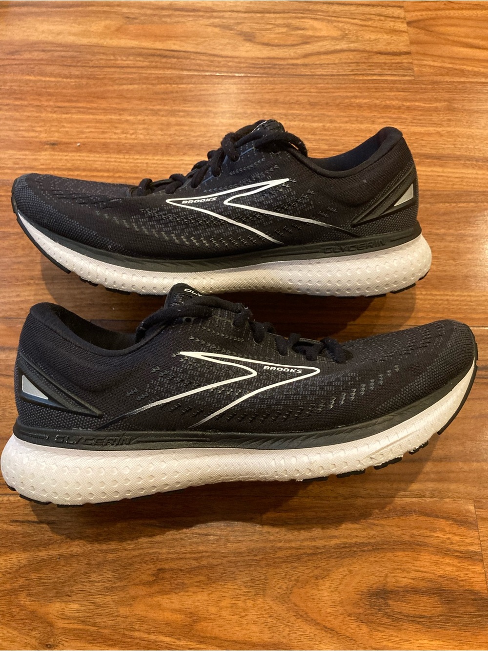 Brooks Glycerin 19 Black White 1103562e068 Running Shoes Men’s Size 10 Wide